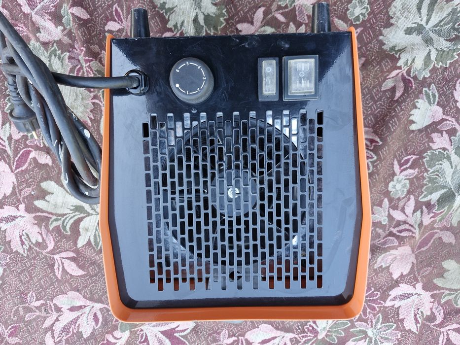 Пічка обігрівач калоріфер 3000w