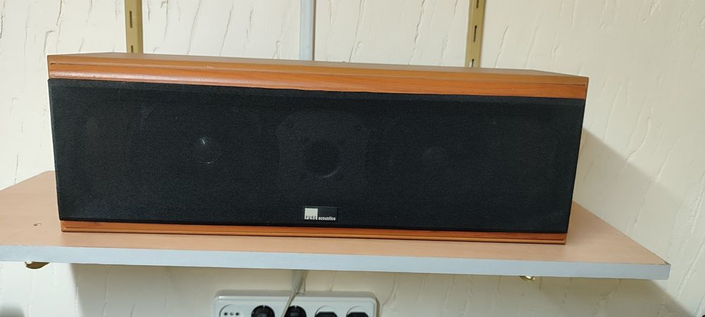 Pure Acoustics  центральна Phillips Woox пара