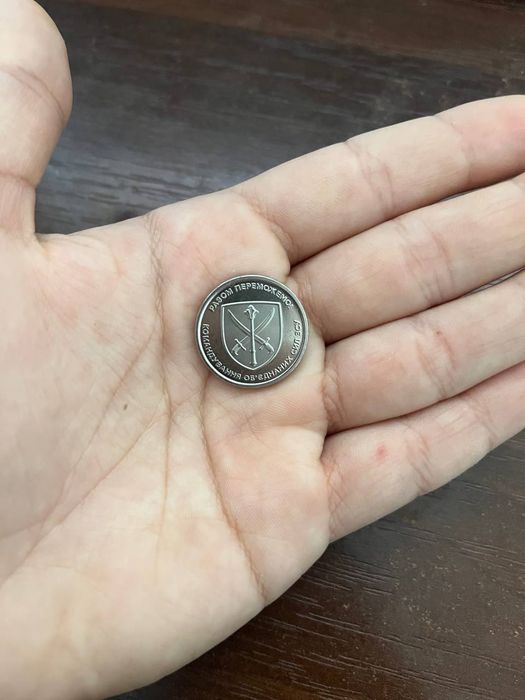 Продам колекційну монету 10гривень