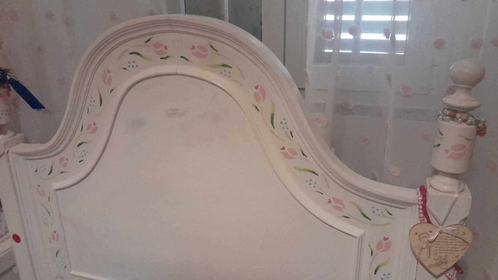 Mobilia de quarto solteiro menina