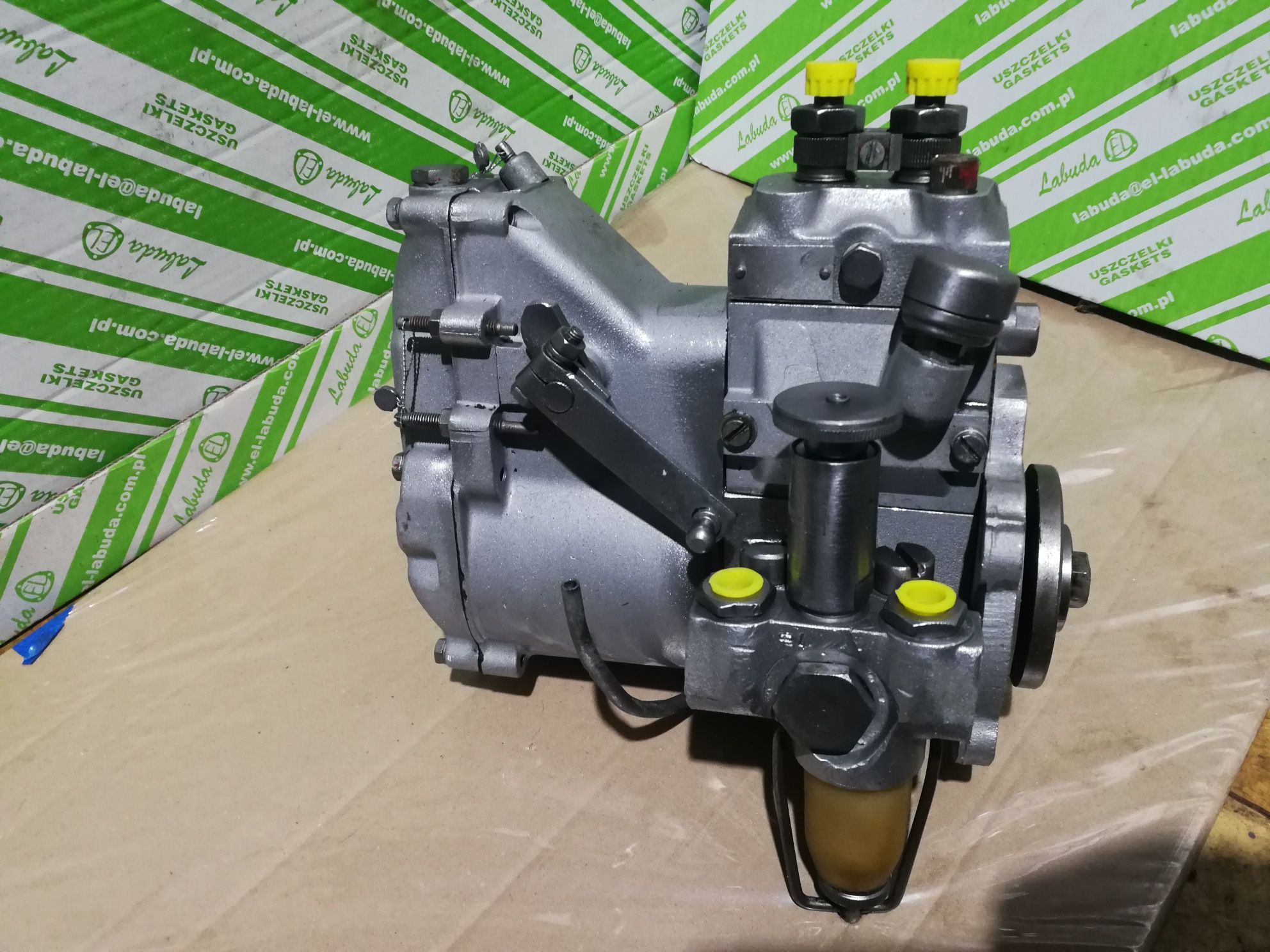 Pompa wtryskowa c 330/c328 c4011 c385 912 u1014c360 355/