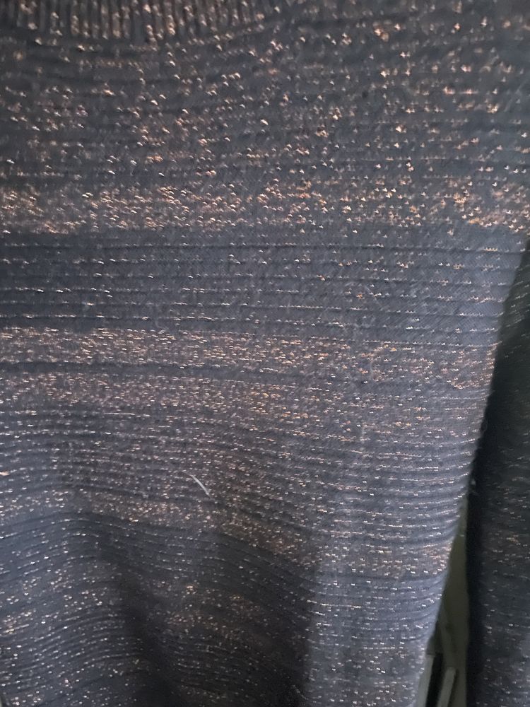 Sukienka Atmosphere sweterkowa brazowa z bluszczaca nitka S
