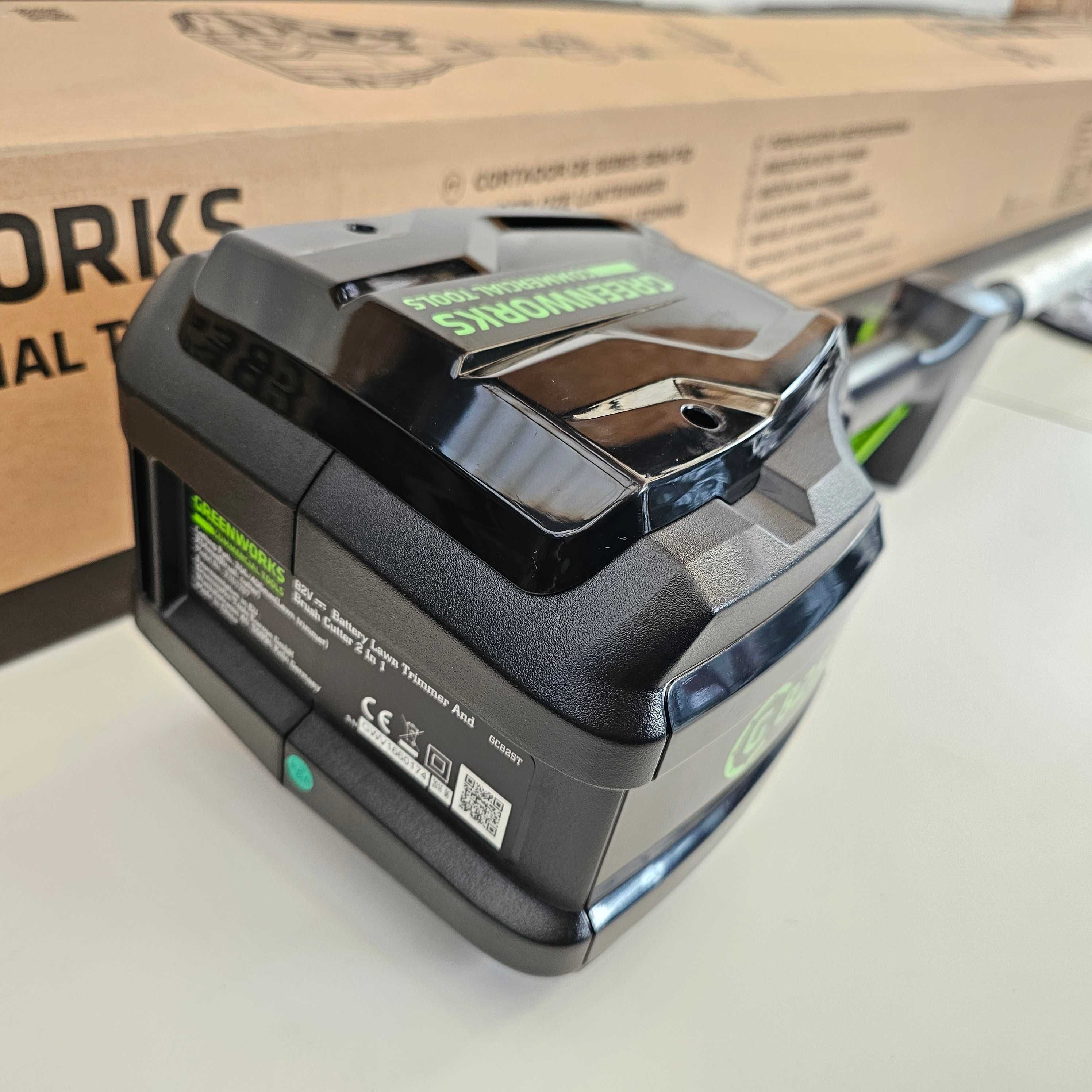 Greenworks 82V, Podkaszarka, dmuchawa, akumulator 2.5Ah, ładowarka