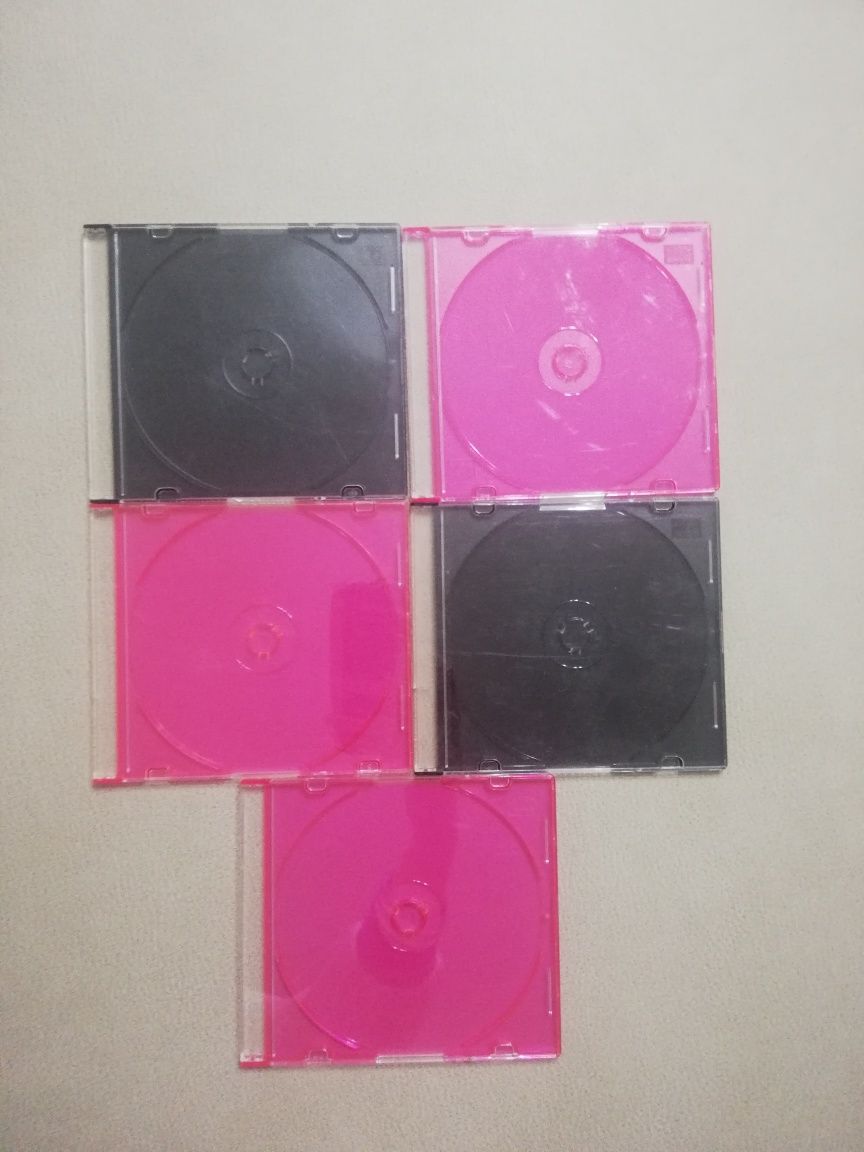 5 caixas coloridas para CD's