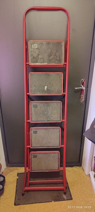 Лестница стремянка бытовая Технолог