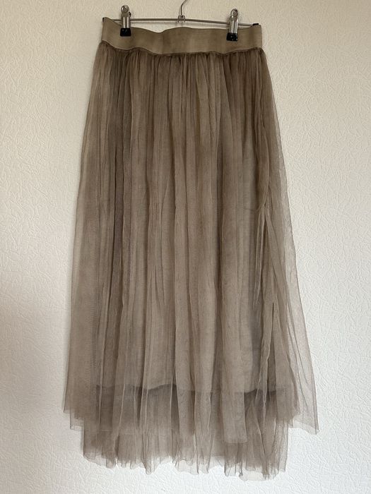 Пишна фатинова спідниця