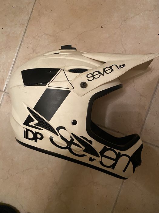 Capacete downhill Seven IDP