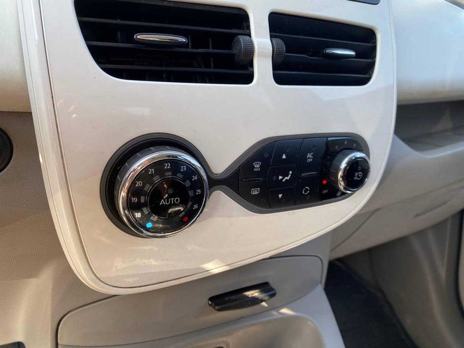 Продам Renault Zoe 2015р. #71147