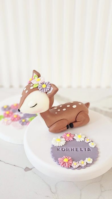 Sarenka z masy cukrowej topper na tort 3d