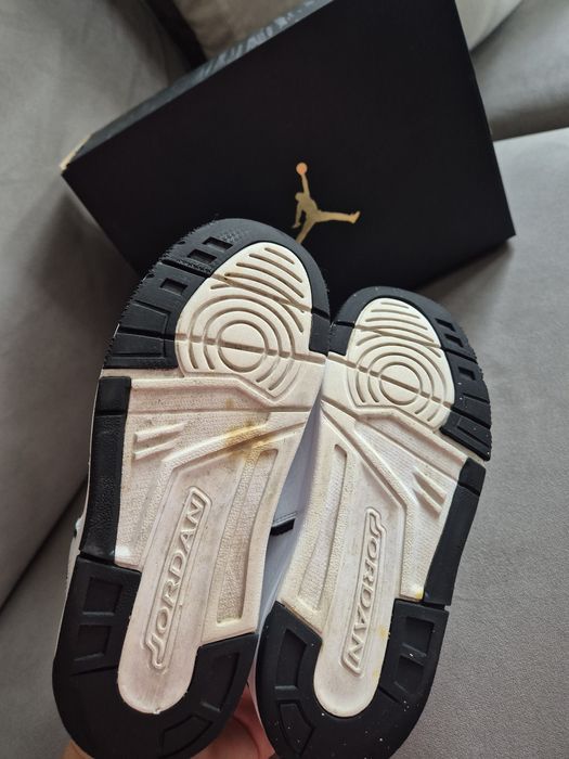 Buty Nike Jordan wyższe rozmiar 30