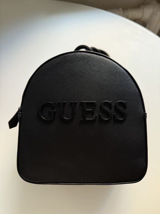 Рюкзак Guess як новый
