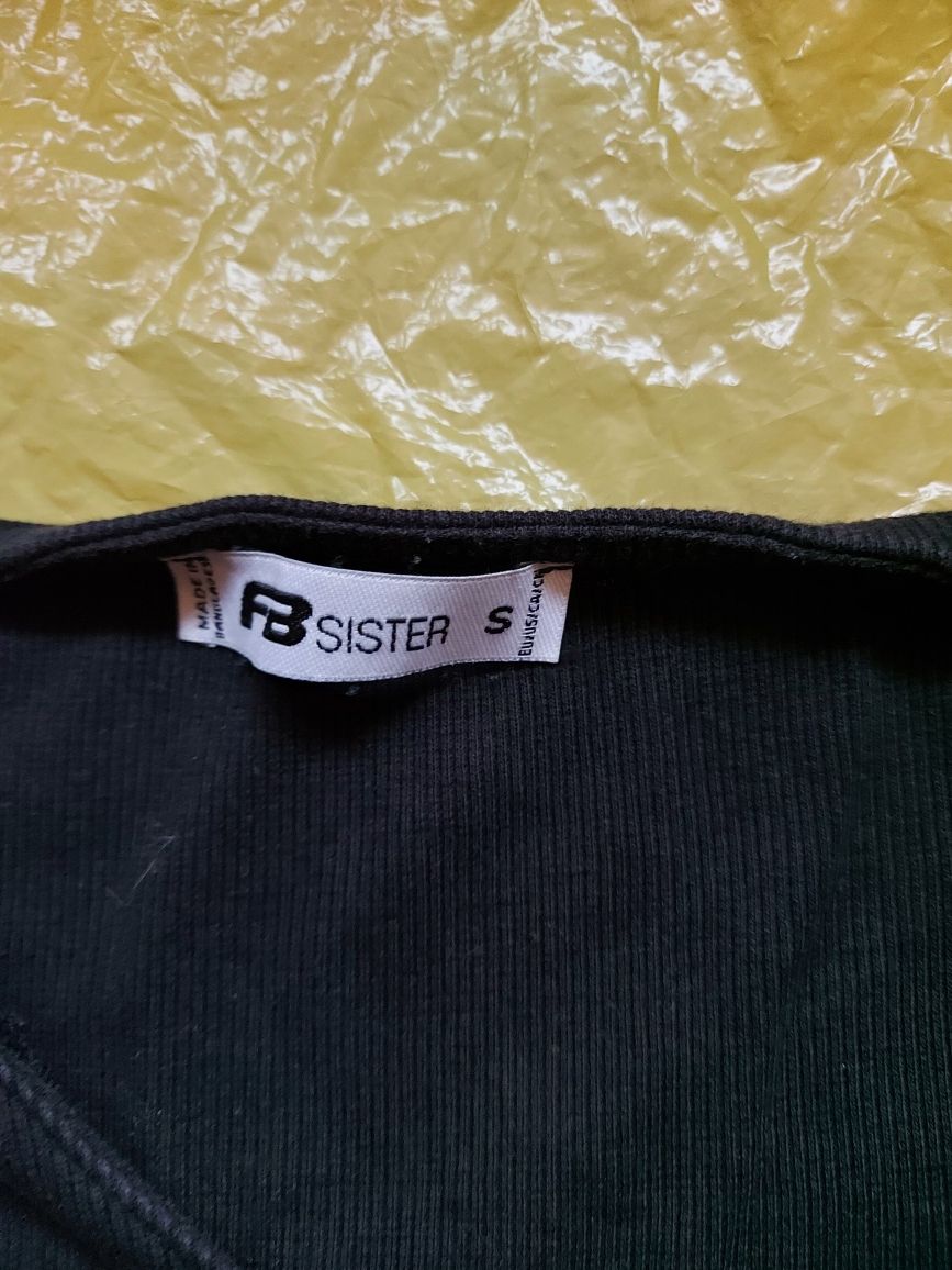 Bluzka damska czarna rozmiar S firma SISTER