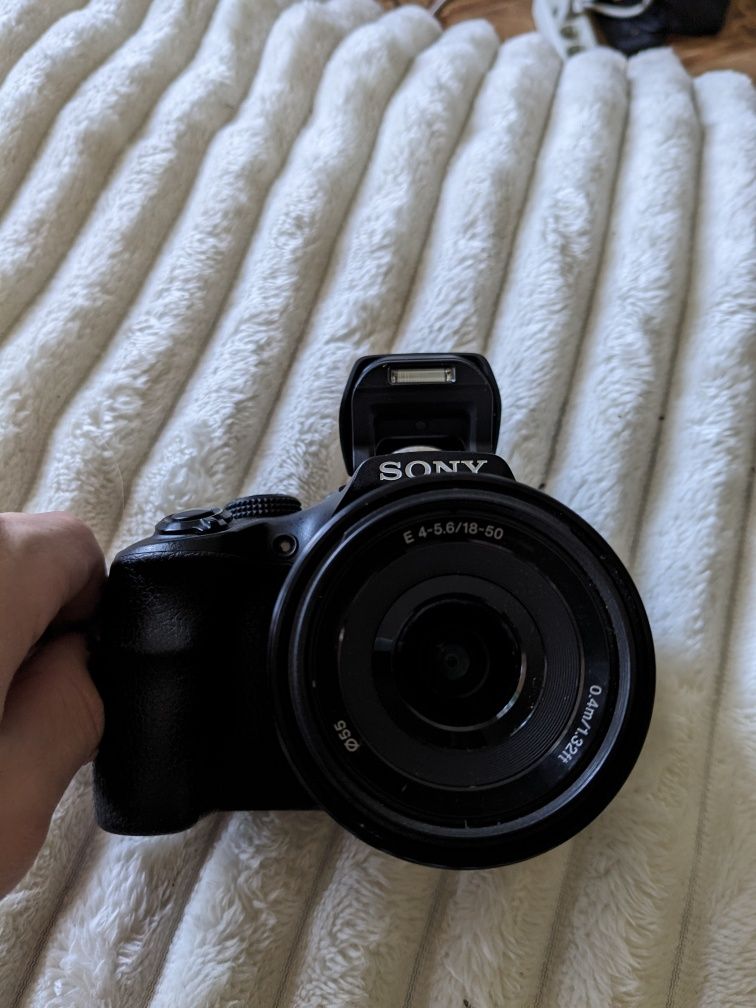 Фотоапарат Sony a3500