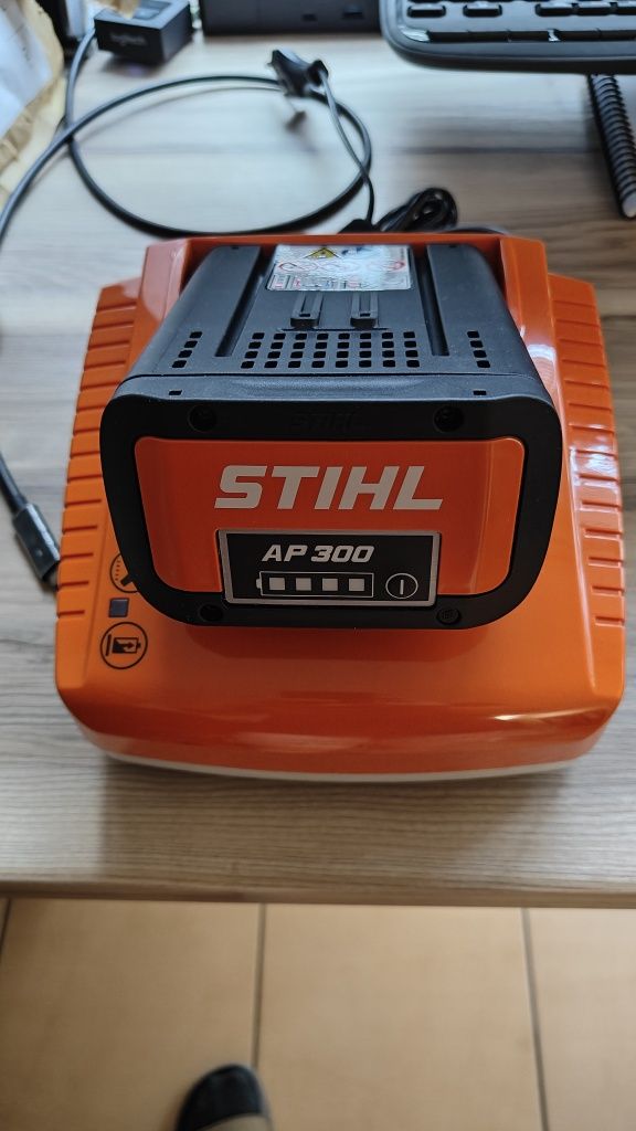 Wykaszarka kosa STIHL FSA130 AL300 AP300
