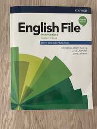 English File Internediate 4 edition