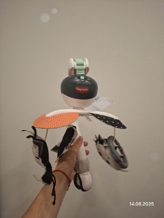 Мобіль tiny love лісова галявина чорно білий