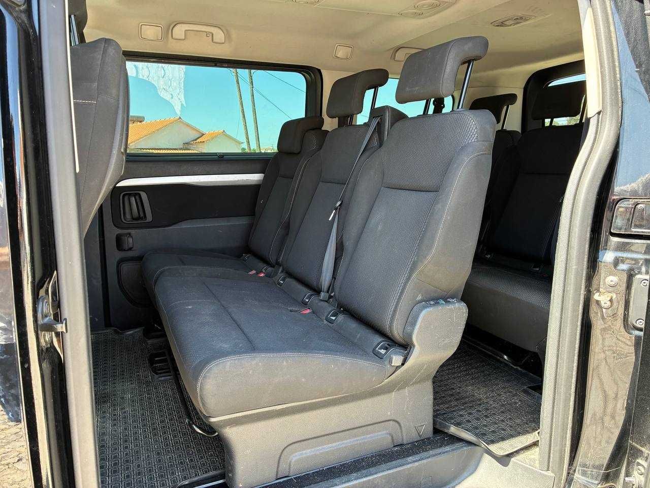 Peugeot Traveller 2020