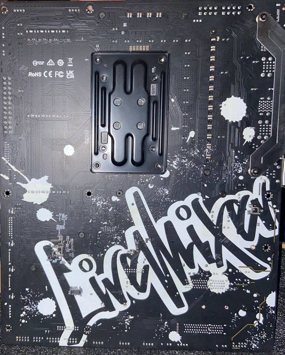 Комплект на сокеті AM5 : LIVEMIXER B650, R7 7700, DDR5 32GB