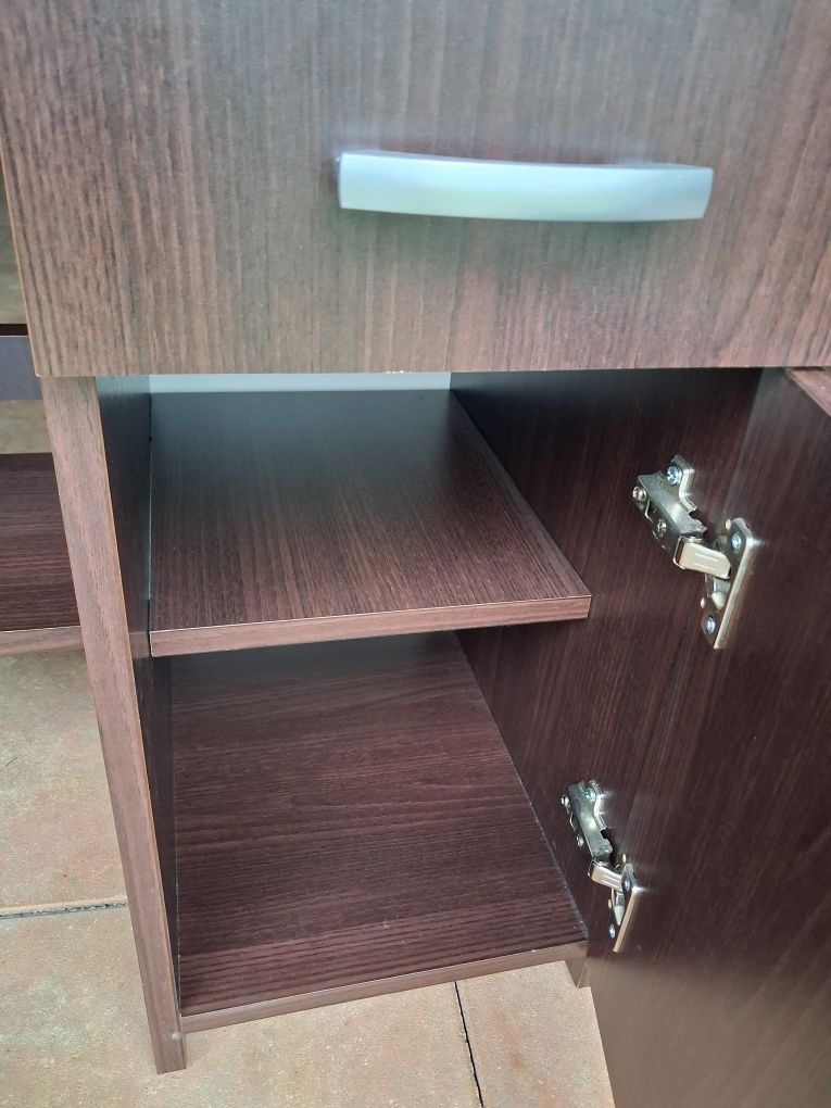 Biurko ciemny orzech blat 89x51