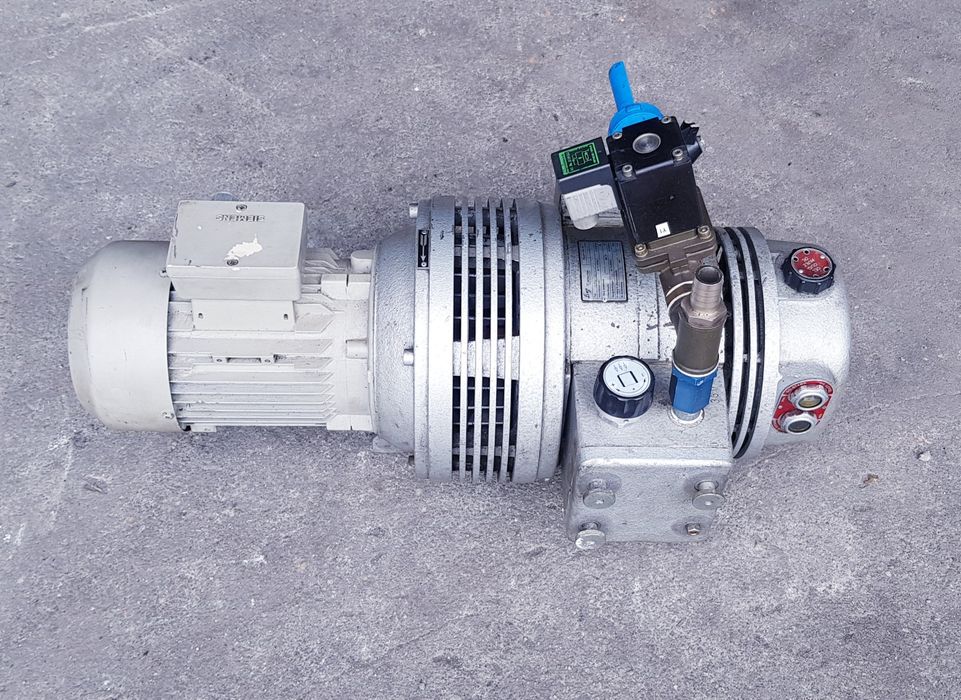 Pompa próżniowa WERIE Rietschle CLFG 26 V 0,75kW 25m³/h NOWE