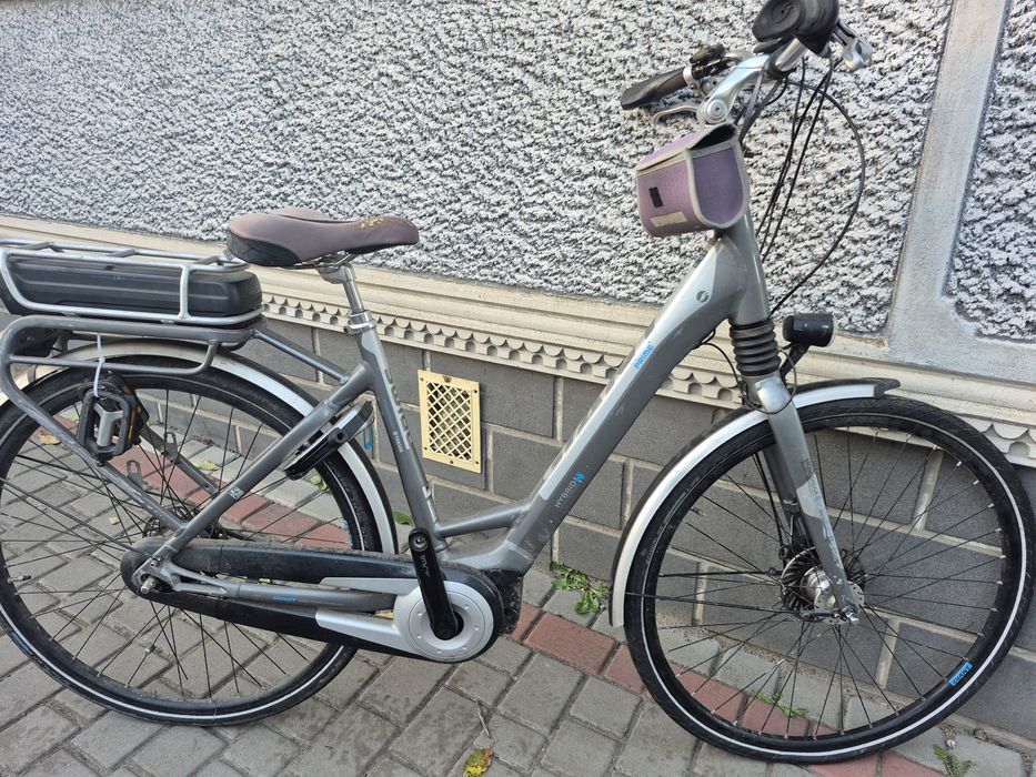 Електровелосипед Giant