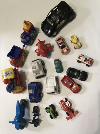 Іграшки - транспорт ( все за 100)