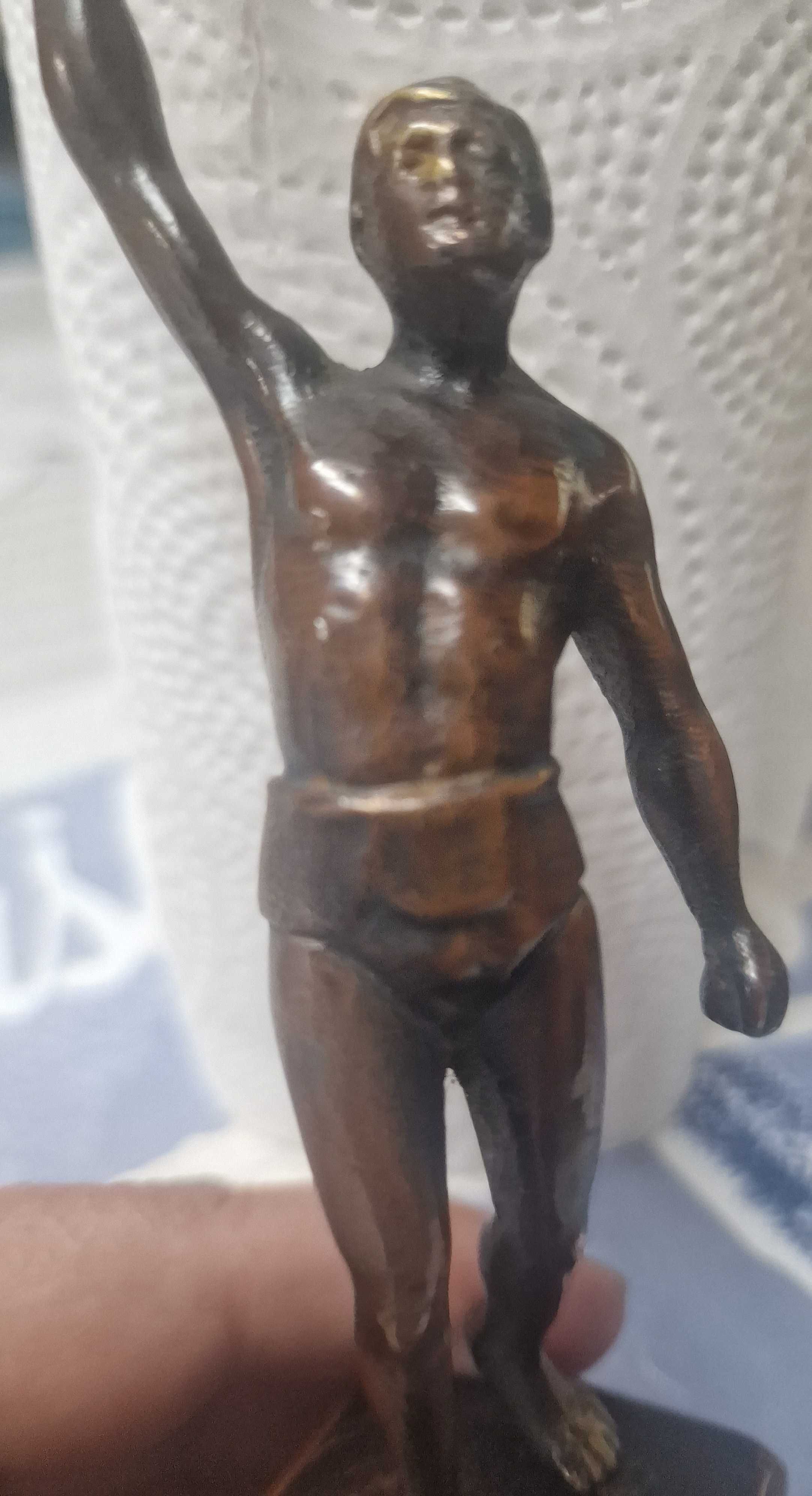 Estatua em bronze  jogos olimpicos 1936