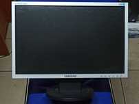 Monitor Samsung 17" 17 sprawny