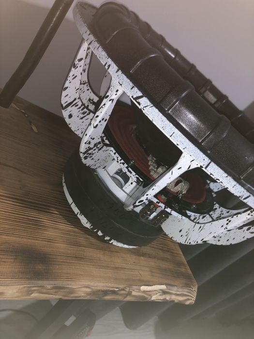 Продам сабвуфер 15 кастом