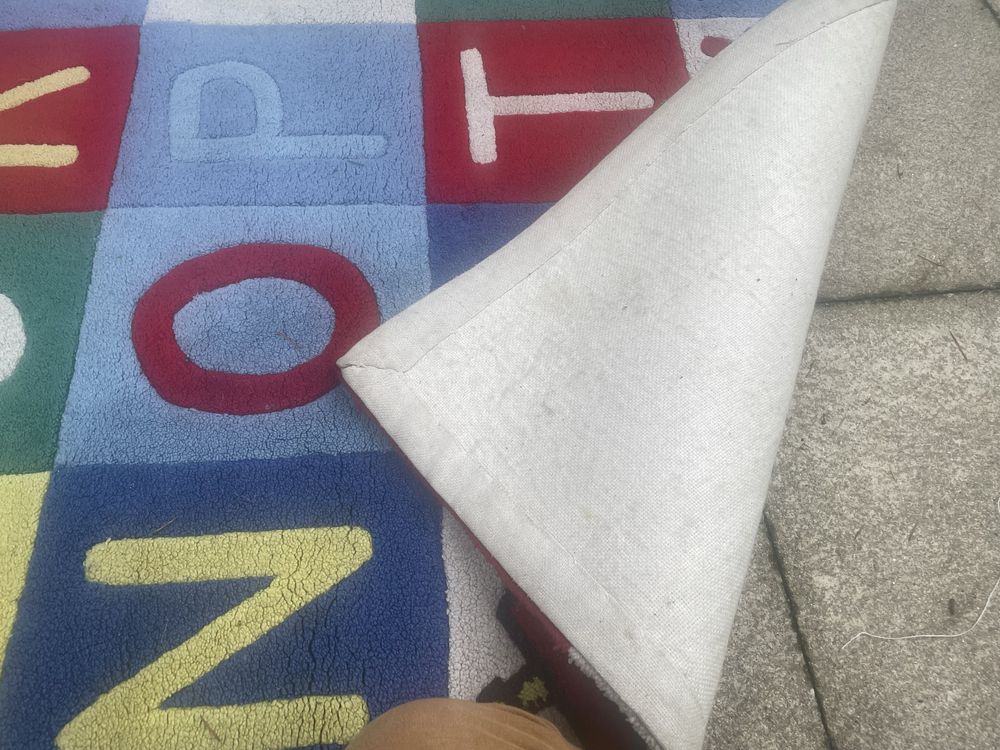 Carpete de Crianca com 2 Anos no