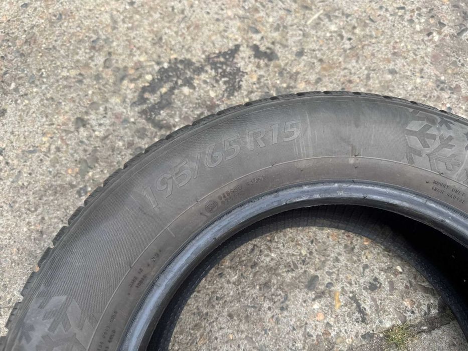 Opony zimowe 195/65 15 7.5mm Dot 2422