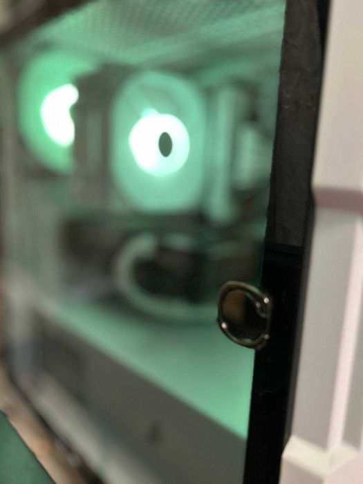 Продам Игровой ПК полная сборка с перефирией.