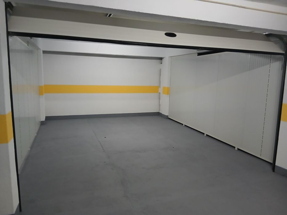 Aluga-se garagem - Fogueteiro - Seixal