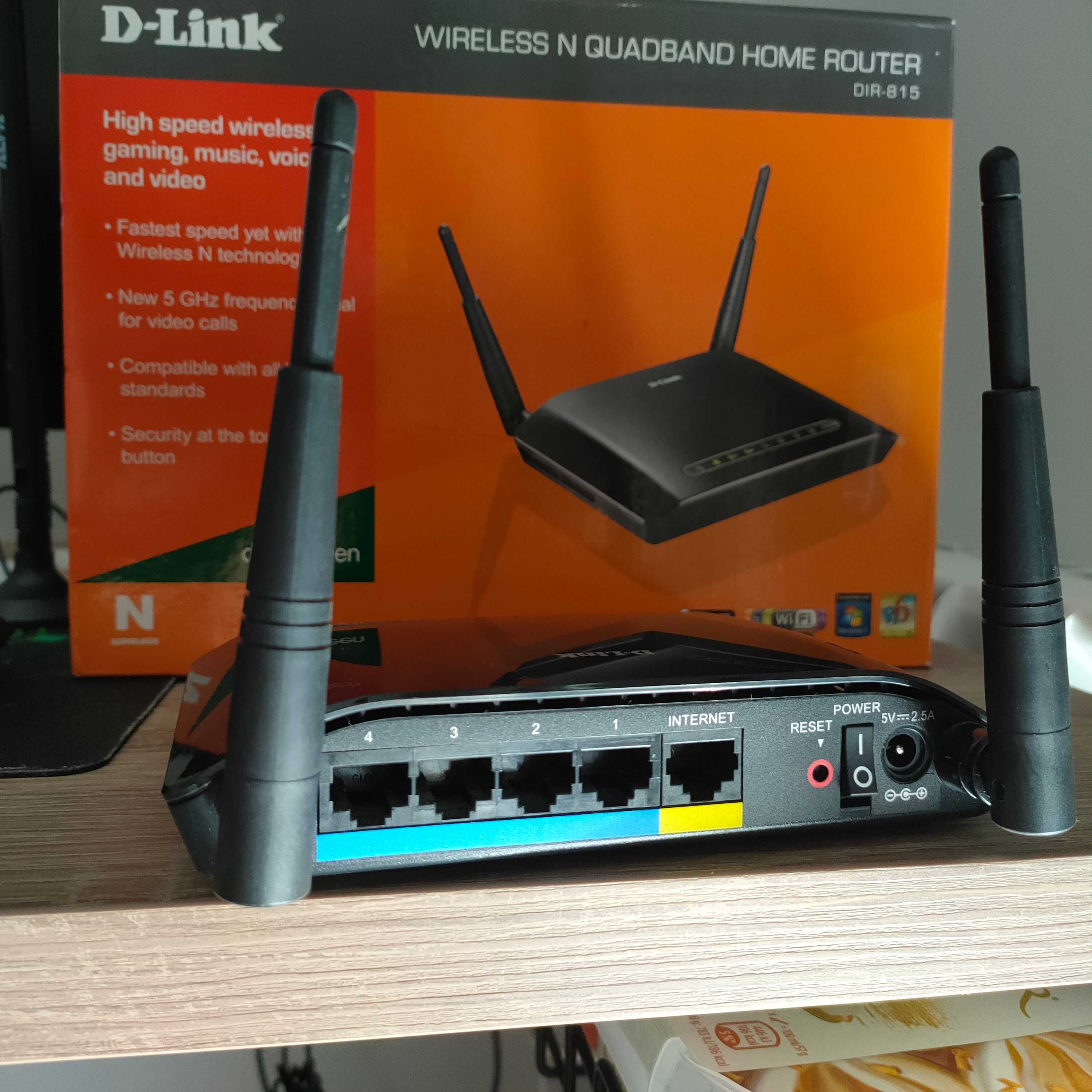 Router D-Link DIR-815