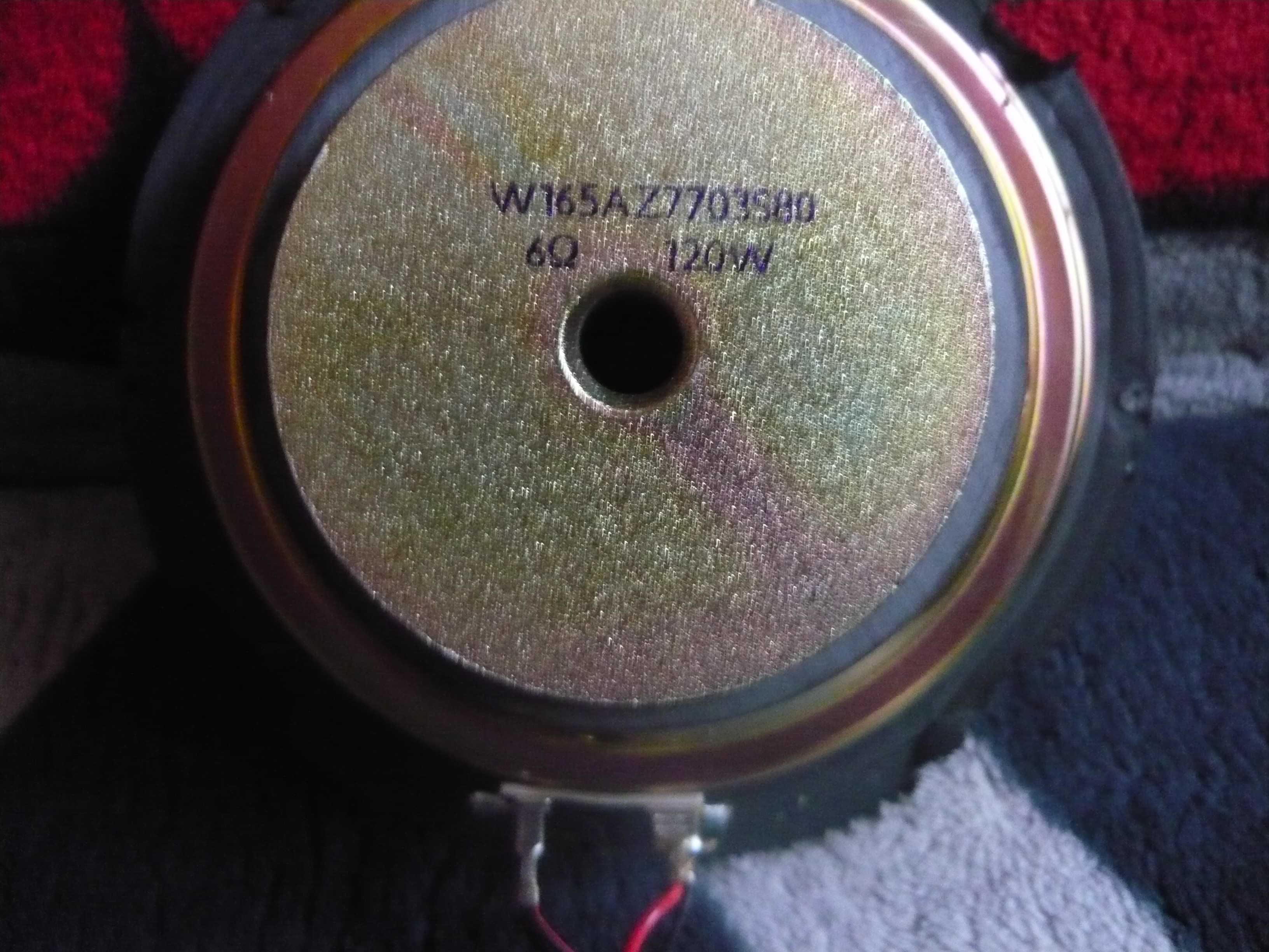 2 głośniki 120W + 2 małe