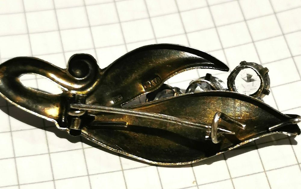 Брошь Ландыши, 875 голова, Горный хрусталь Русская красавица.