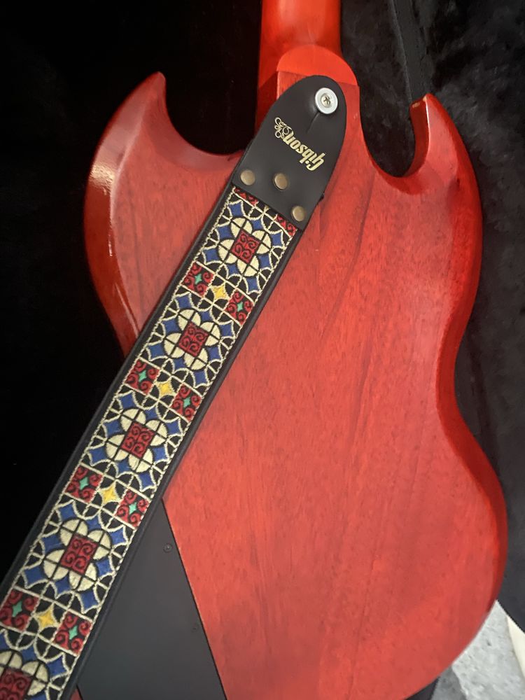 Gibson sg tribute vintage cherry satin