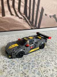 Lego  Chevrolet Corvette C8.R i 1969 Chevrolet Corvette