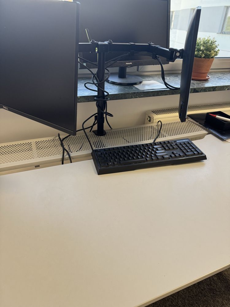 Uchwyt na 2 monitory Trust GXT 1120 Mara