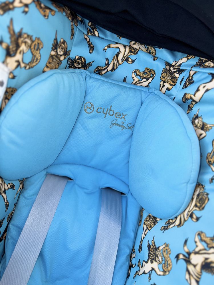 Fotelik z Baza Cybex 0-13 kg by Jeremy Scott Cloud Z i -size