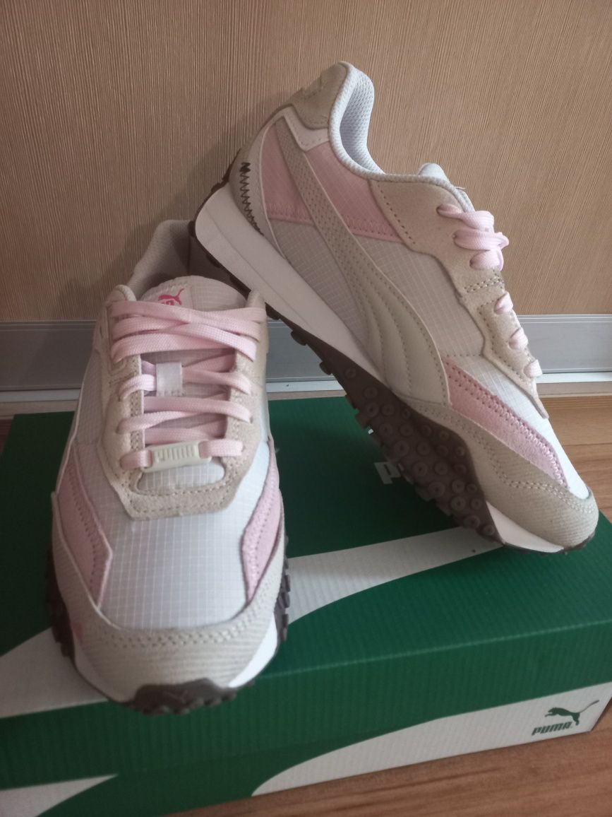 Кросівки Puma Blktop Rider Multicolor 38.5