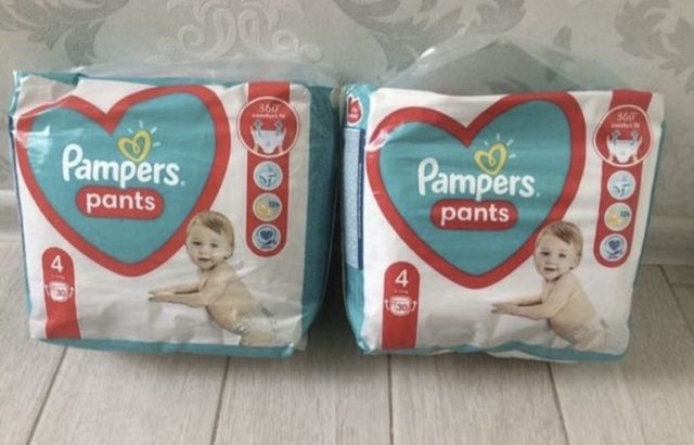 Подгузники - трусики фирмы pampers.