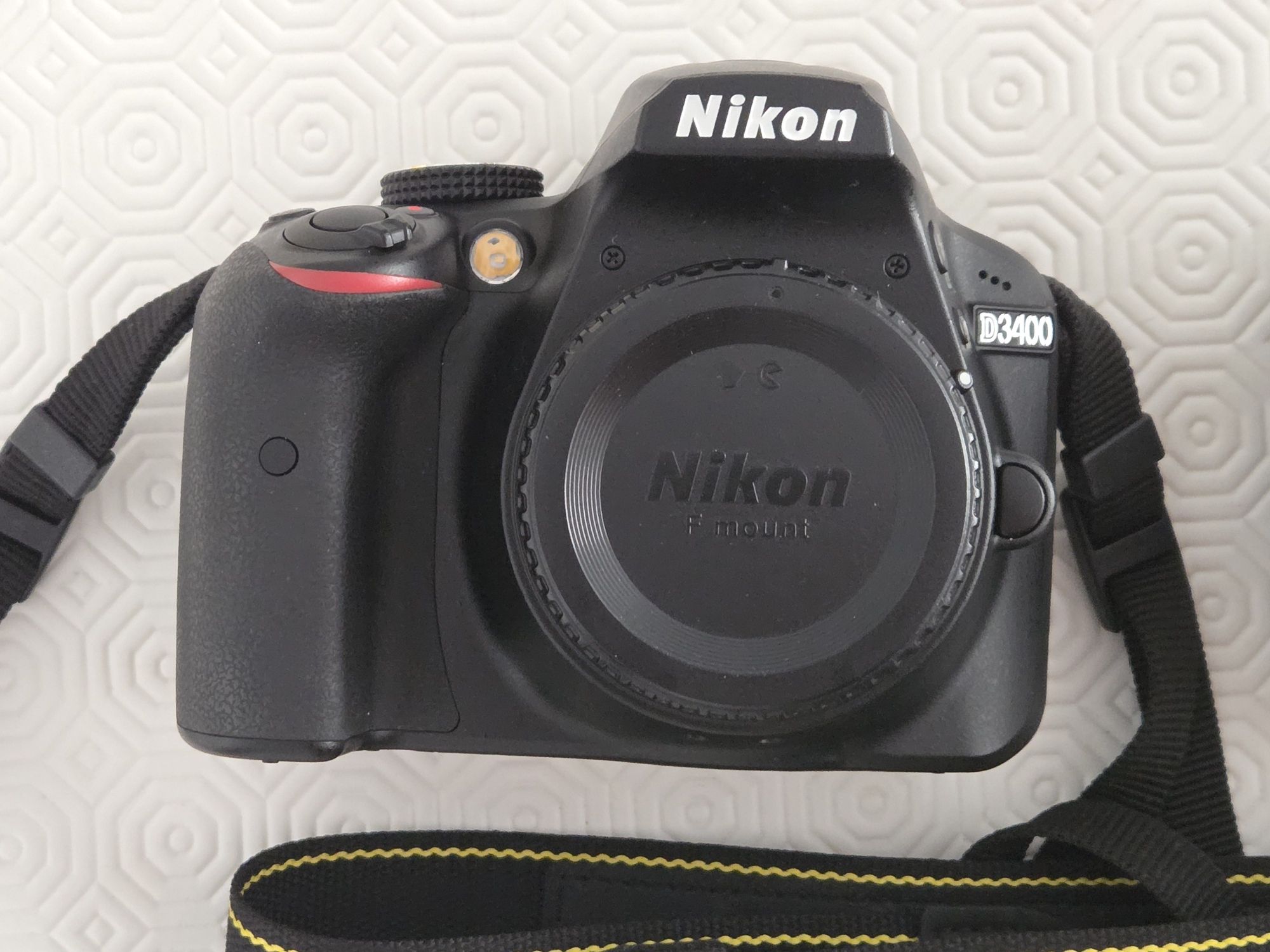 Nikon D3400 e objetiva 18-55 AF-P VR
