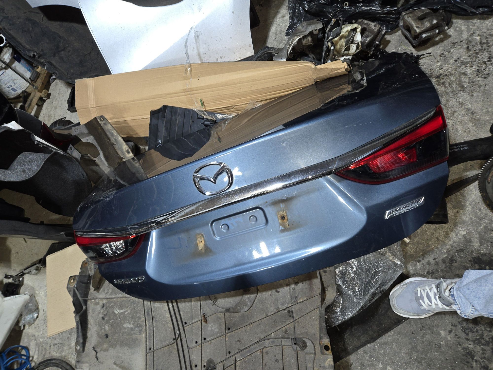 Кришка крышка багажника Mazda 6 Gj 42 B 2013 2017