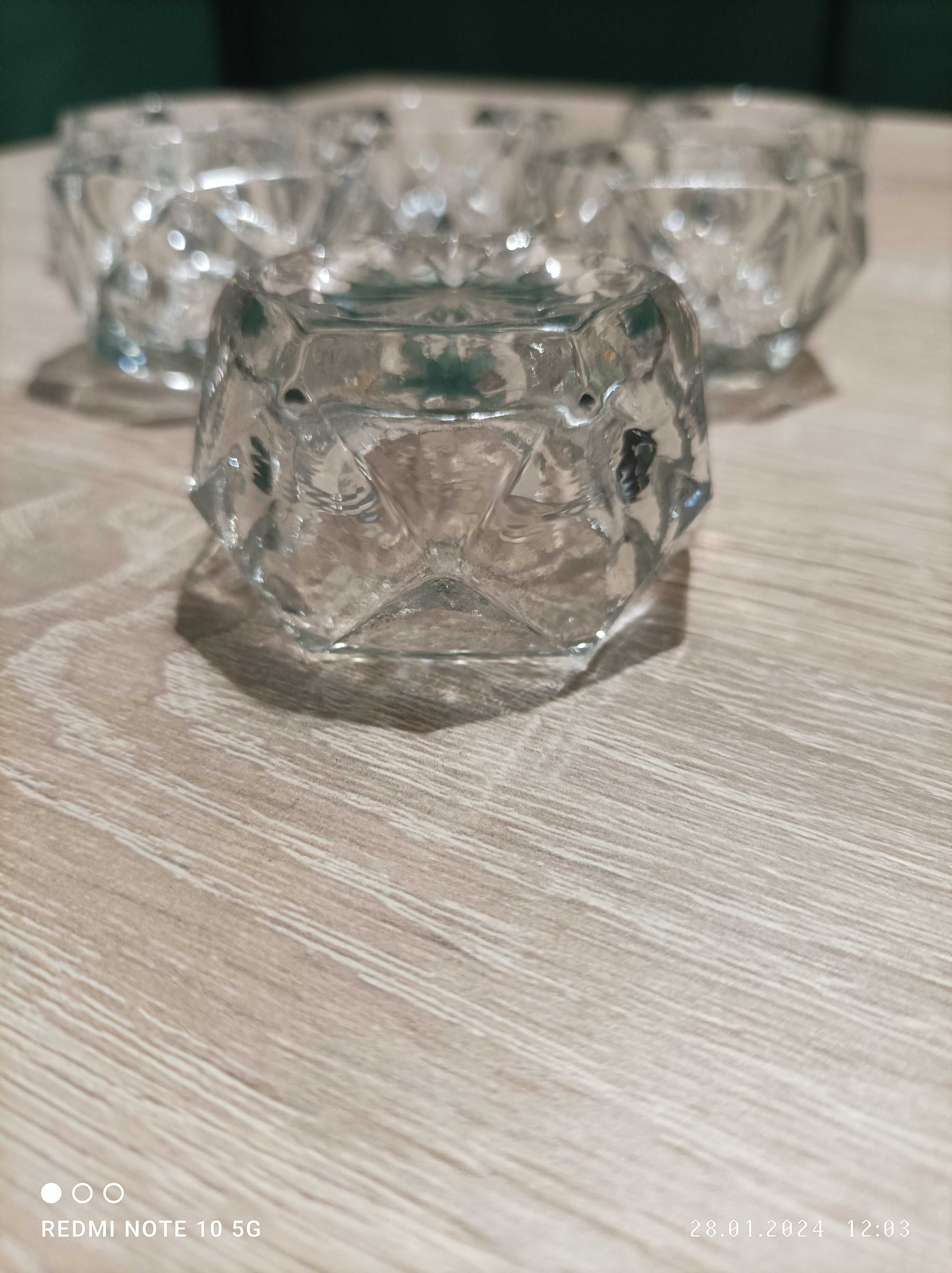 Świeczniki szklane komplet- 6 sztuk PRL