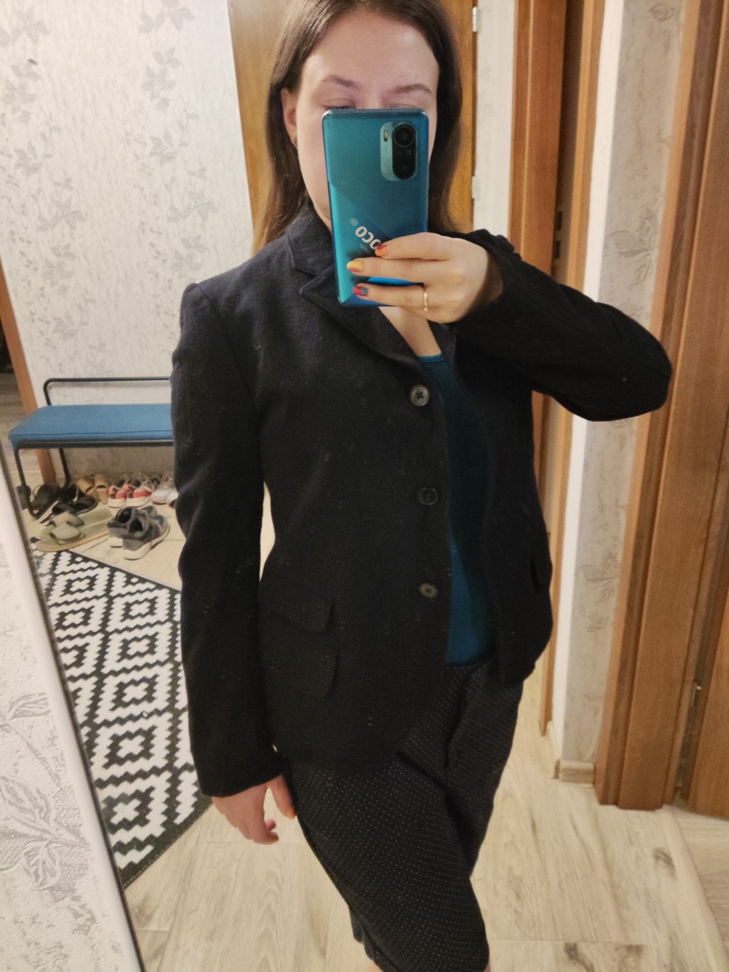 Czarna marynarka Uniqlo S