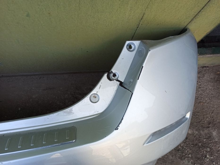 Бампер задний Ниссан лиф ZE1