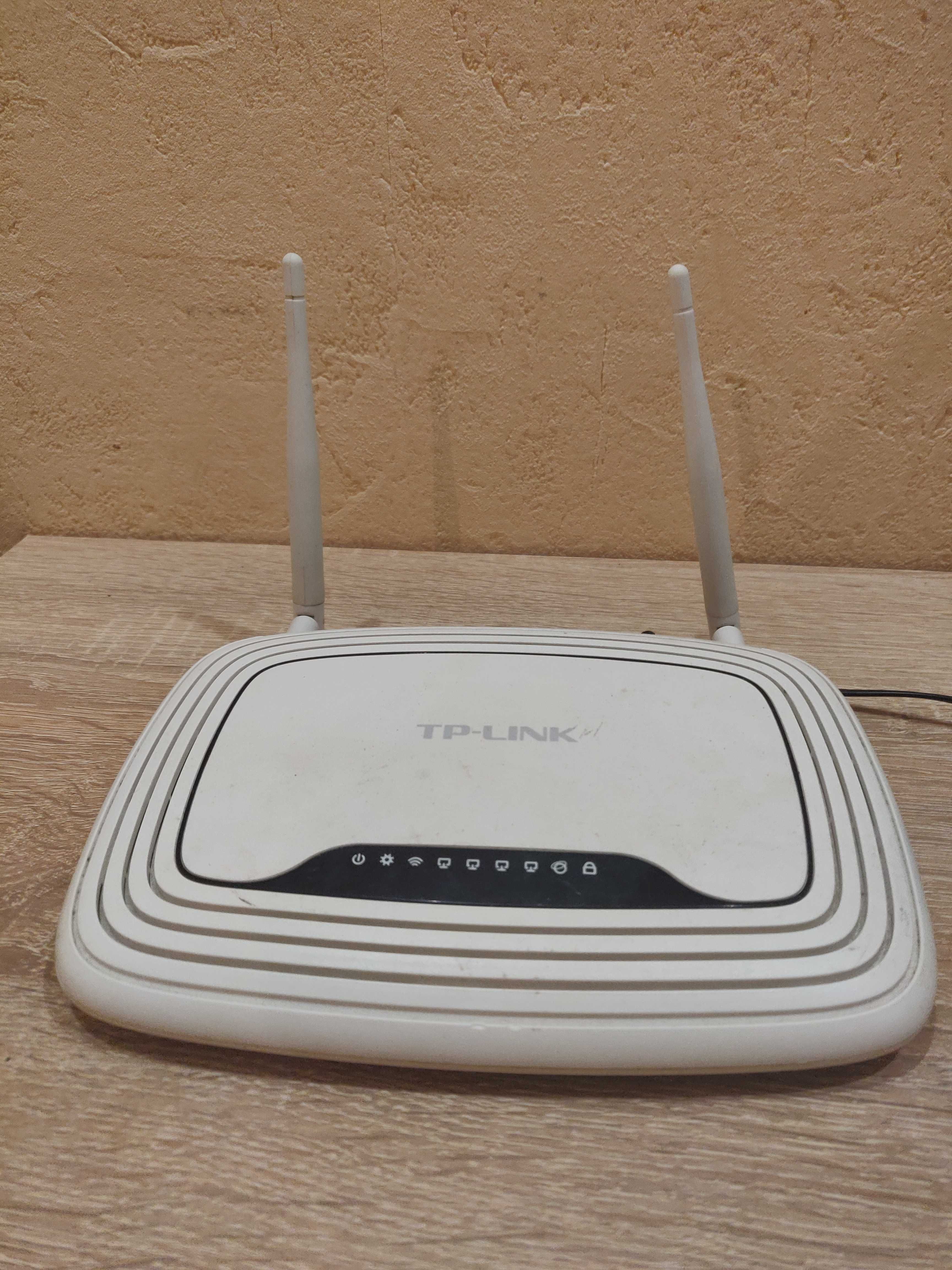 роутер TP-Link 841ND