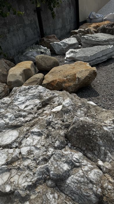 Декоративний камінь