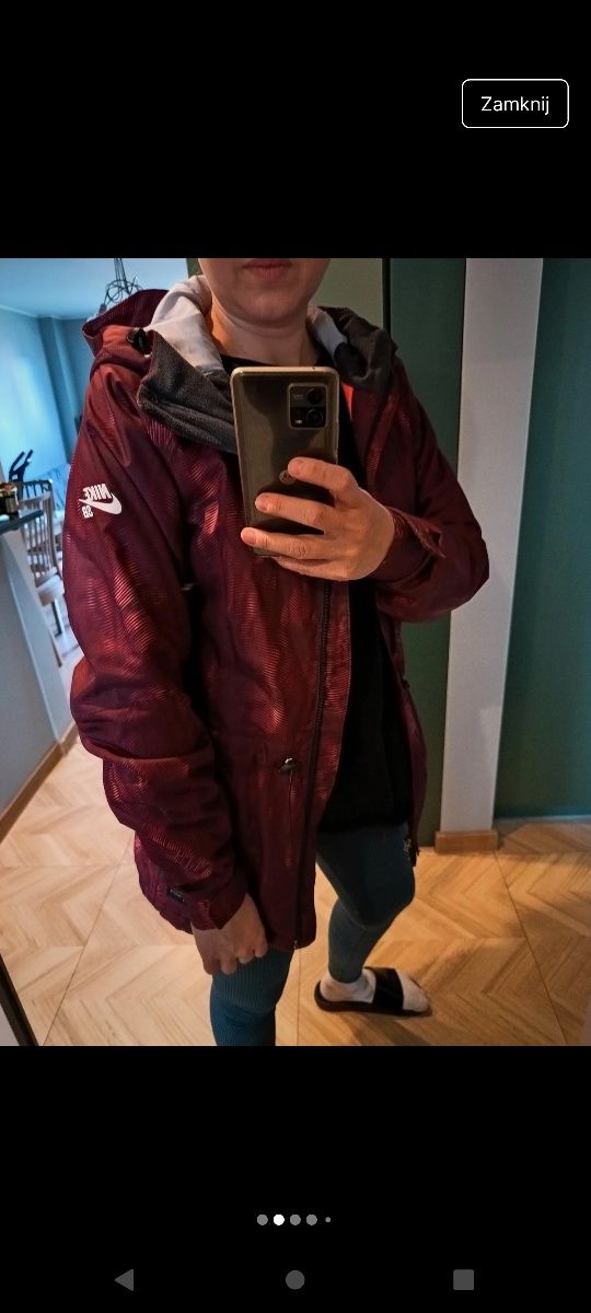 Kurtka nowa Nike , na deszcz ,w góry , na codzień